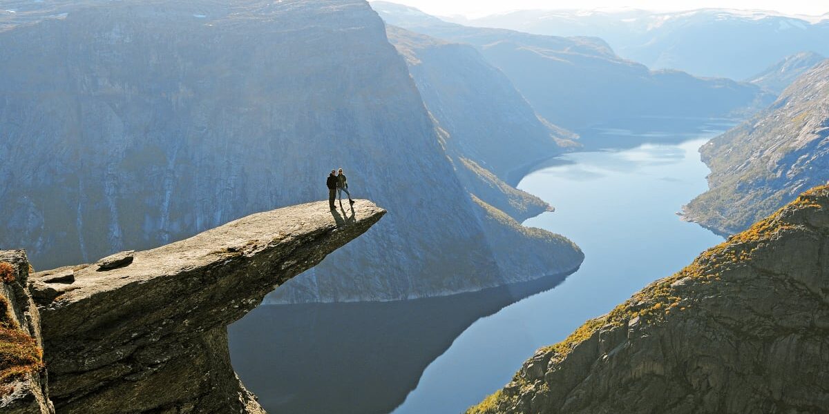 Trolltunga (โทรลล์ทุงกา)